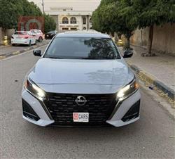 نیسان ئەلتیما